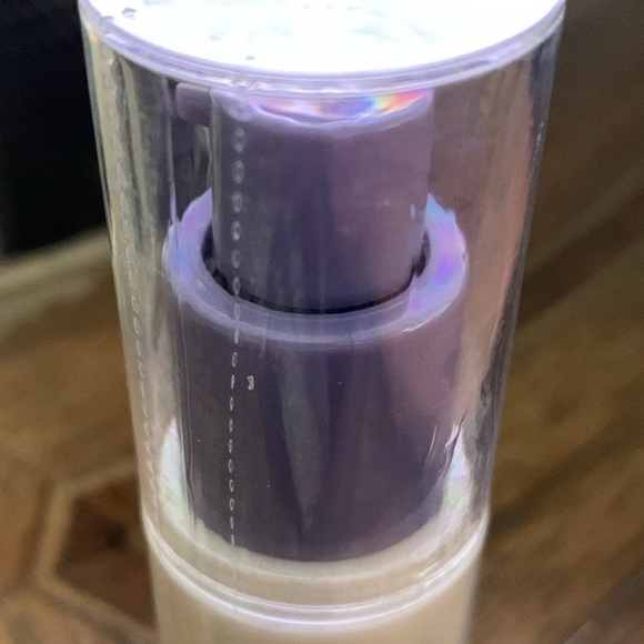 💙 MB Eye Enhancing - Picture 5 of 6